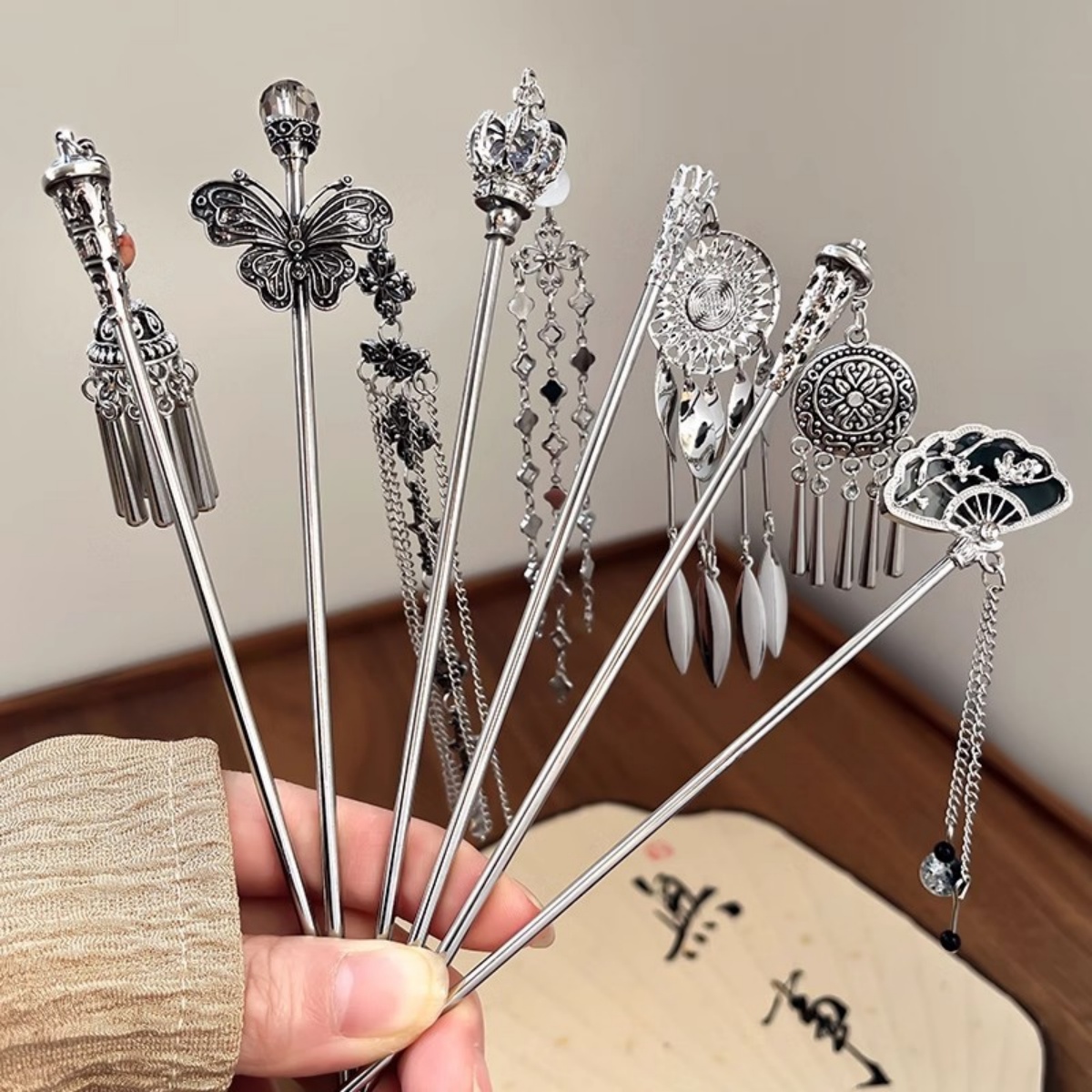 Women Accessories Shop - Elegant Women's Hairpin Antique Silver Butterfly