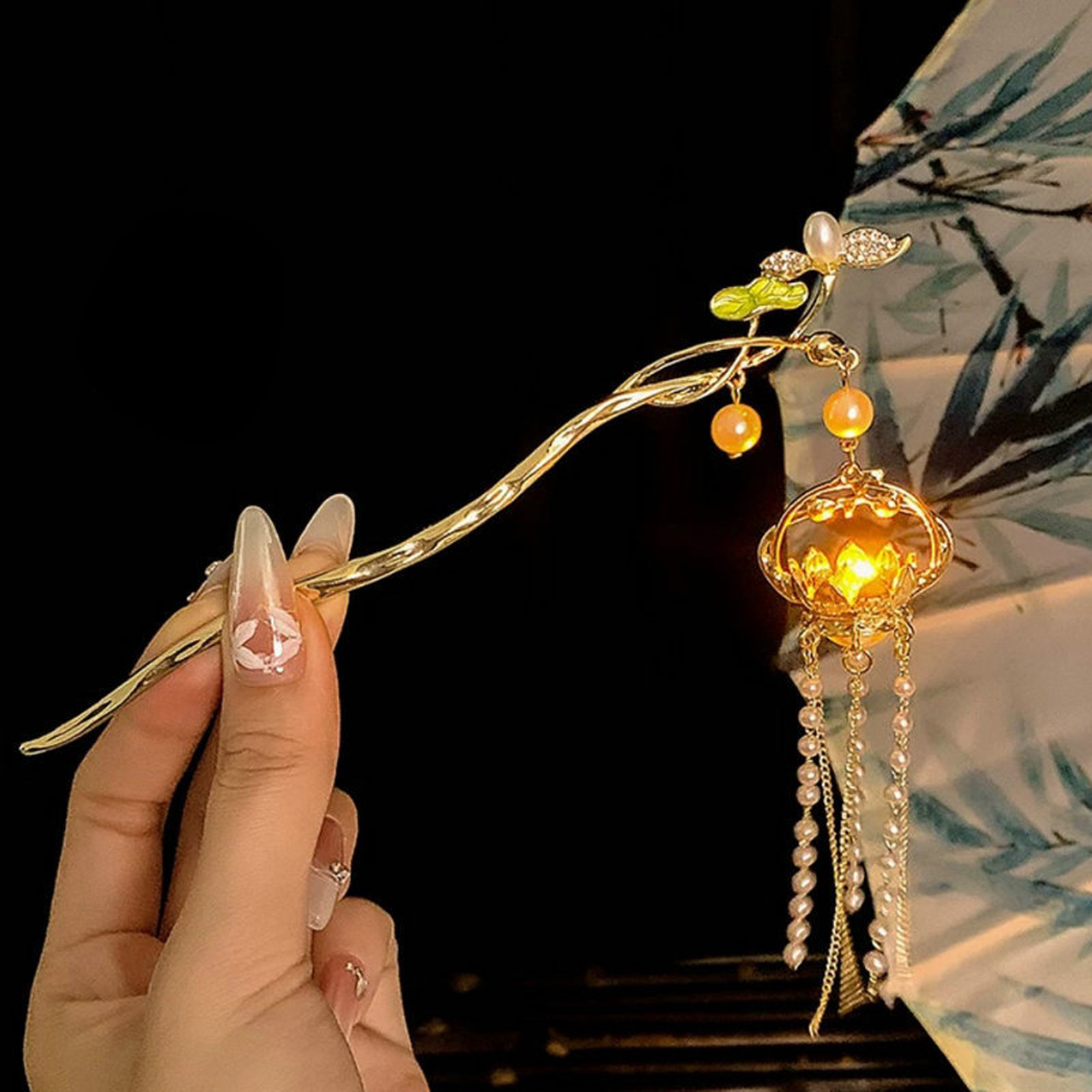 Luminous Flower Hairpin Exquis - đánh giá và giá Women Accessories Shop
