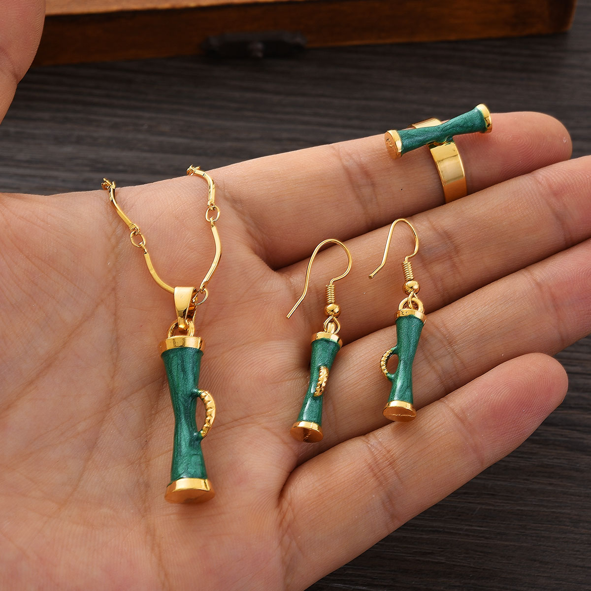 Fashion PNG Gold Color Jewelry - đánh giá và giá Women Accessories India